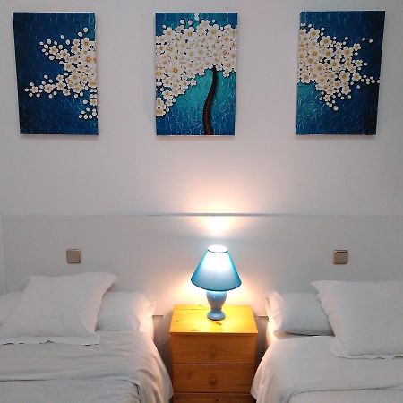 Santa Ana Apartamento Madrid Exterior photo