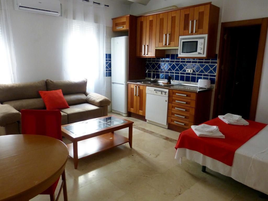 Santa Ana Apartamento Madrid Exterior photo