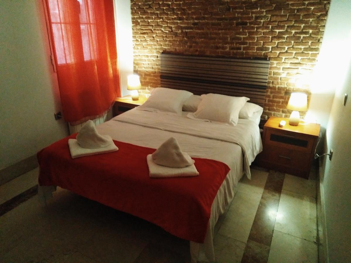 Santa Ana Apartamento Madrid Exterior photo