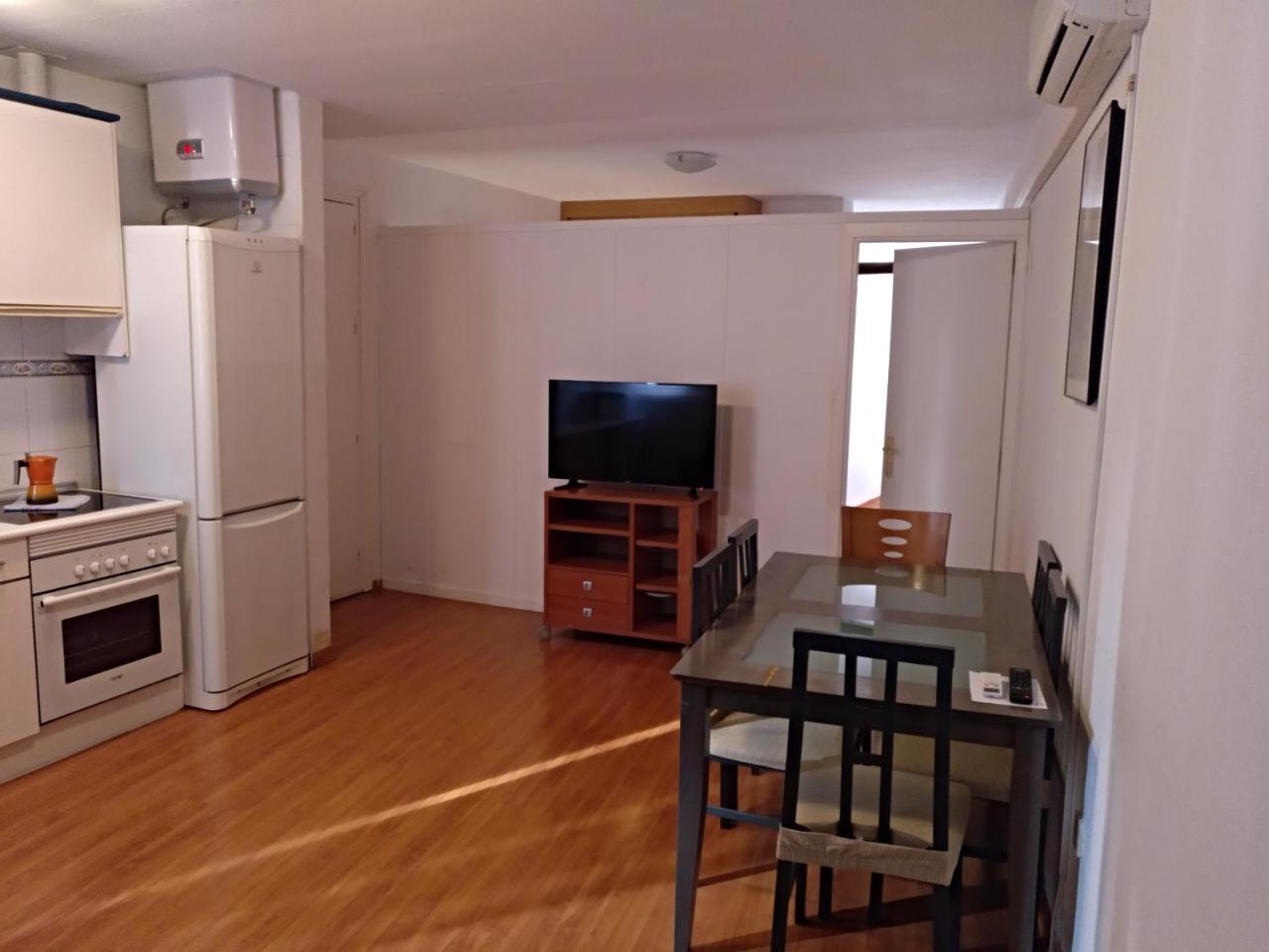 Santa Ana Apartamento Madrid Room photo